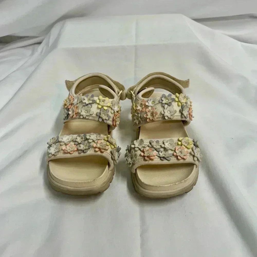 Zara kids floral sandals,‎ size 27